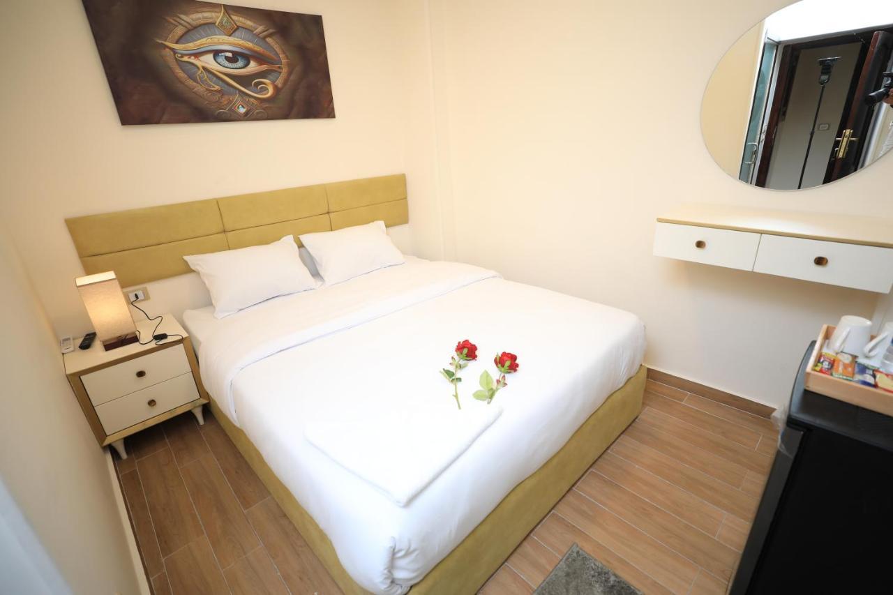 Pyramids Heart Hotel Kafret el-Gabal Kültér fotó