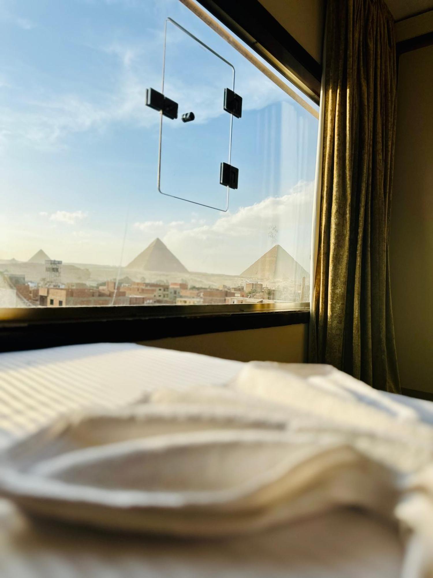 Pyramids Heart Hotel Kafret el-Gabal Kültér fotó